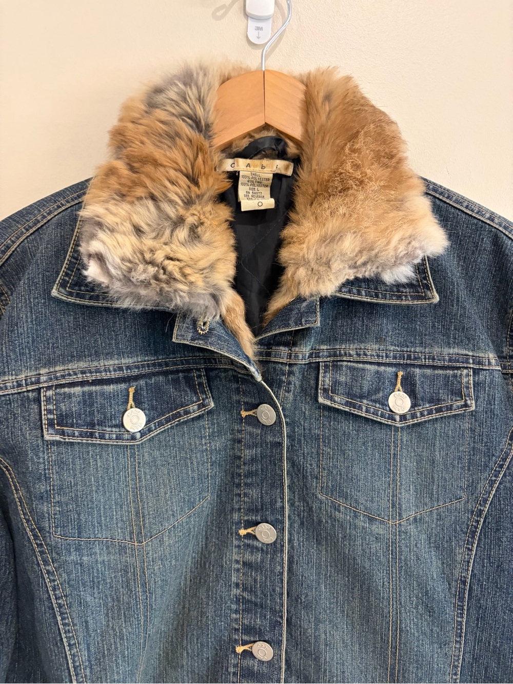 Beautiful Cabi Jean Jacket with Rabbit Fur Collar. Great Condition. Size Large